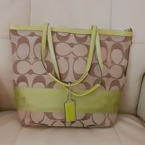Authentic coach signature heritage tote
